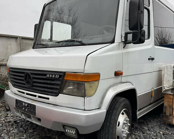 Серый Мерседес Варио, объемом двигателя 4.3 л и пробегом 200 тыс. км за 14000 $, фото 8 на Automoto.ua