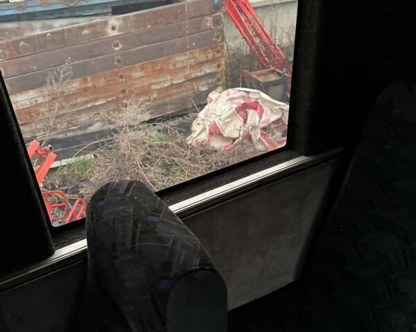 Серый Мерседес Варио, объемом двигателя 4.3 л и пробегом 200 тыс. км за 14000 $, фото 62 на Automoto.ua