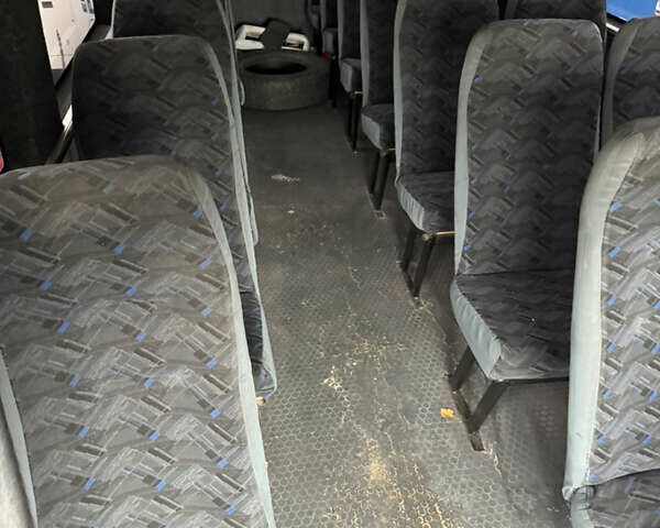 Серый Мерседес Варио, объемом двигателя 4.3 л и пробегом 200 тыс. км за 14000 $, фото 49 на Automoto.ua