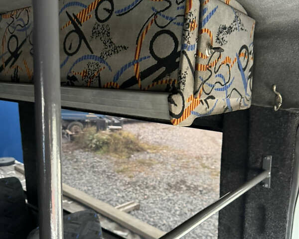 Серый Мерседес Варио, объемом двигателя 4.3 л и пробегом 200 тыс. км за 14000 $, фото 50 на Automoto.ua