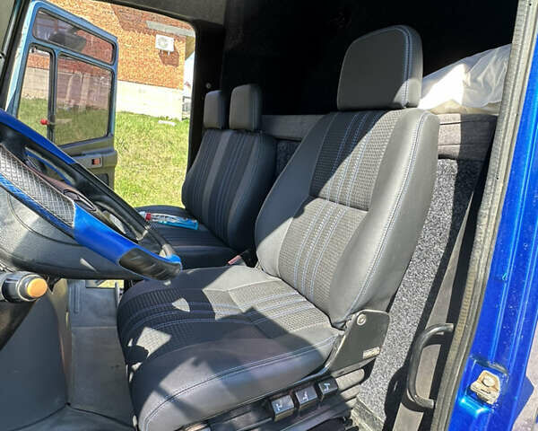 Синий Мерседес Варио, объемом двигателя 0 л и пробегом 400 тыс. км за 22900 $, фото 14 на Automoto.ua