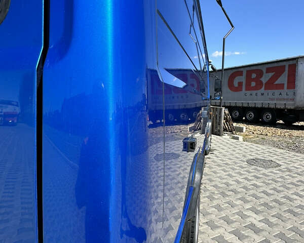 Синий Мерседес Варио, объемом двигателя 0 л и пробегом 400 тыс. км за 22900 $, фото 11 на Automoto.ua