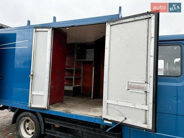 Синій Мерседес Варіо, об'ємом двигуна 4.25 л та пробігом 327 тис. км за 21999 $, фото 19 на Automoto.ua