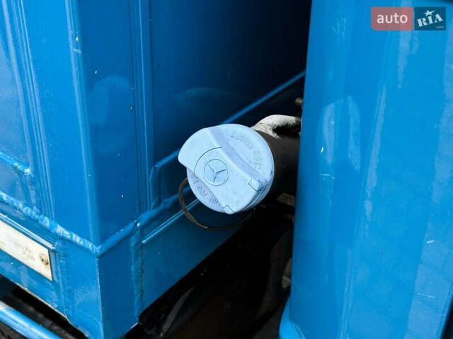 Синій Мерседес Варіо, об'ємом двигуна 4.25 л та пробігом 327 тис. км за 21999 $, фото 20 на Automoto.ua