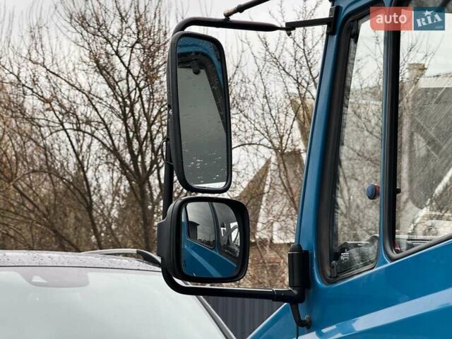 Синій Мерседес Варіо, об'ємом двигуна 4.25 л та пробігом 327 тис. км за 21999 $, фото 12 на Automoto.ua