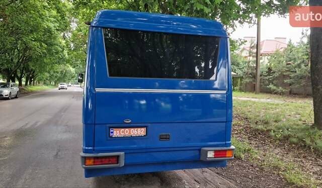 Синий Мерседес Варио, объемом двигателя 4.3 л и пробегом 432 тыс. км за 51900 $, фото 7 на Automoto.ua