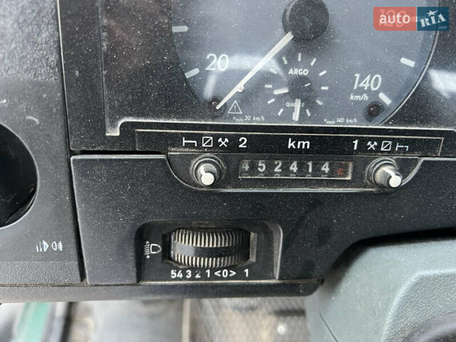 Зеленый Мерседес Варио, объемом двигателя 2.87 л и пробегом 452 тыс. км за 11000 $, фото 6 на Automoto.ua