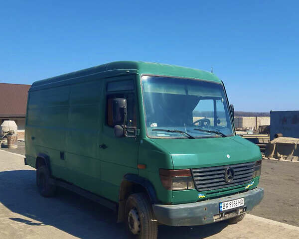 Зеленый Мерседес Варио, объемом двигателя 2.87 л и пробегом 230 тыс. км за 9000 $, фото 2 на Automoto.ua