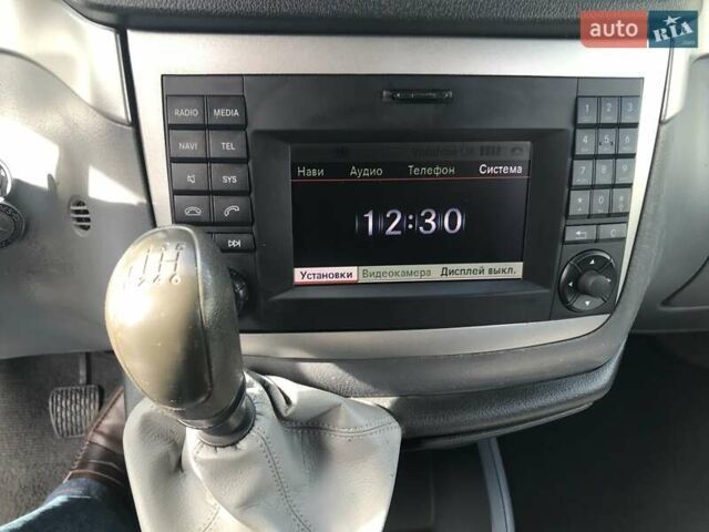 Мерседес Виано 2010 в Харькове на Automoto.ua Белый Мерседес Виано, объемом двигателя 2.14 л и пробегом 214 тыс. км за 17000 $, фото 16 на Automoto.ua