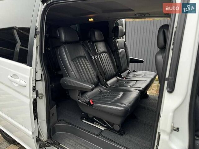 Білий Мерседес Віано, об'ємом двигуна 2.2 л та пробігом 419 тис. км за 15200 $, фото 11 на Automoto.ua