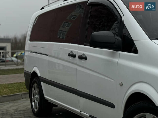 Белый Мерседес Виано, объемом двигателя 2.2 л и пробегом 293 тыс. км за 10700 $, фото 24 на Automoto.ua