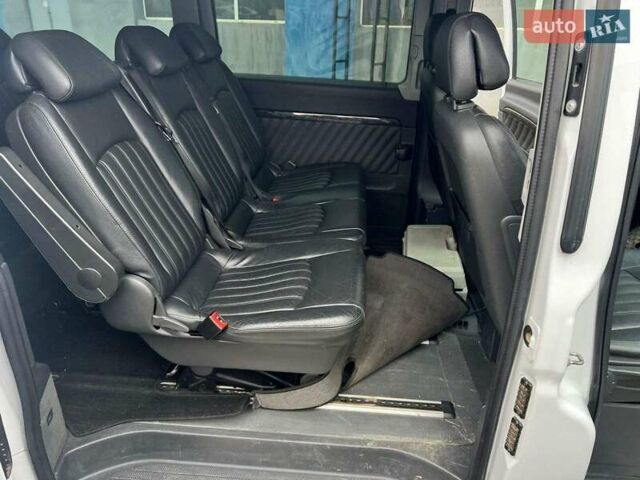 Белый Мерседес Виано, объемом двигателя 3 л и пробегом 311 тыс. км за 21999 $, фото 12 на Automoto.ua