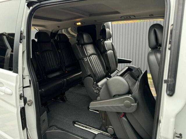 Білий Мерседес Віано, об'ємом двигуна 2.1 л та пробігом 411 тис. км за 15200 $, фото 6 на Automoto.ua