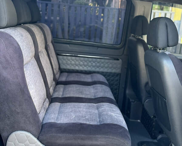 Белый Мерседес Виано, объемом двигателя 2.14 л и пробегом 393 тыс. км за 11469 $, фото 10 на Automoto.ua