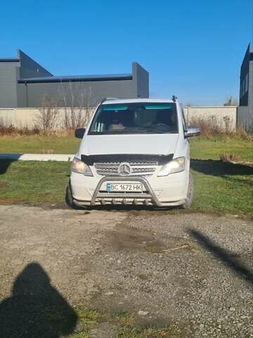 Белый Мерседес Виано, объемом двигателя 2.2 л и пробегом 206 тыс. км за 23182 $, фото 10 на Automoto.ua