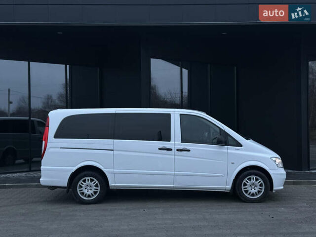 Белый Мерседес Виано, объемом двигателя 2.14 л и пробегом 175 тыс. км за 17700 $, фото 5 на Automoto.ua