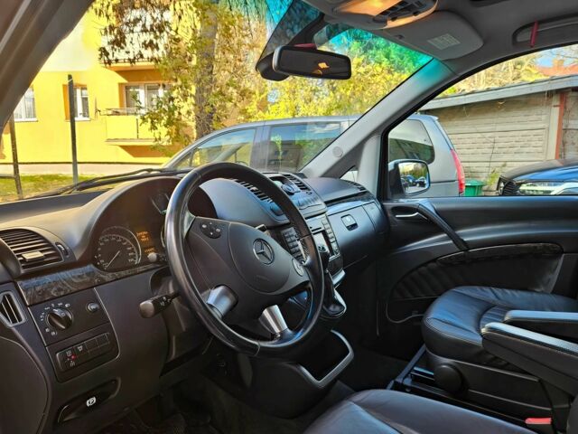 Белый Мерседес Виано, объемом двигателя 3 л и пробегом 86 тыс. км за 16500 $, фото 7 на Automoto.ua