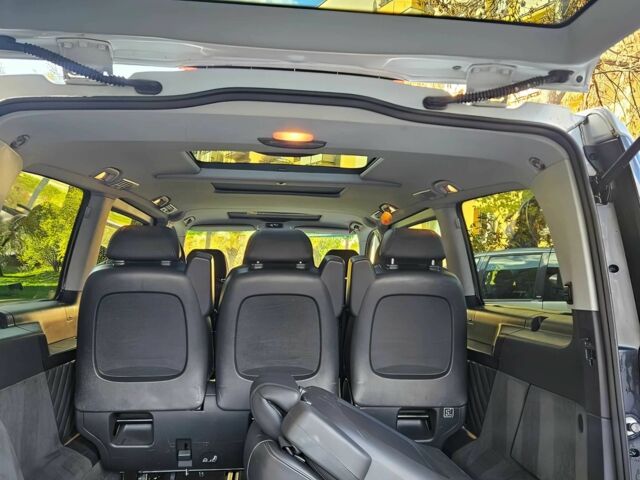 Белый Мерседес Виано, объемом двигателя 3 л и пробегом 86 тыс. км за 16500 $, фото 12 на Automoto.ua