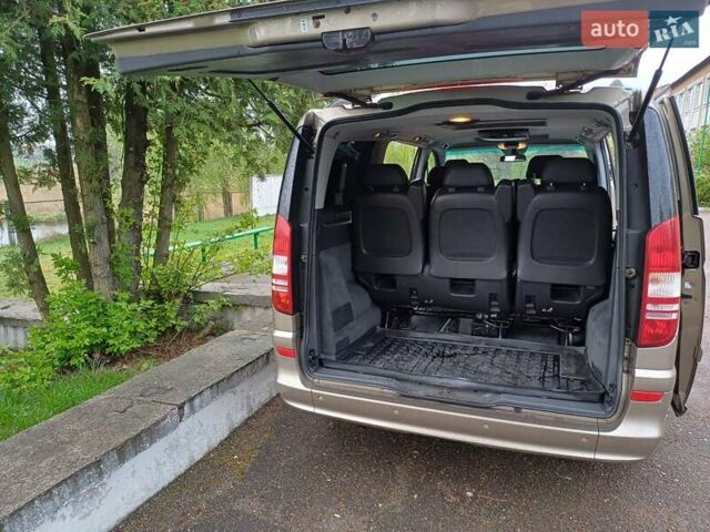 Бежевый Мерседес Виано, объемом двигателя 2.14 л и пробегом 317 тыс. км за 24000 $, фото 3 на Automoto.ua