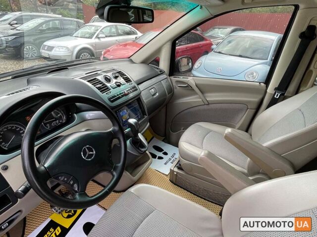 Черный Мерседес Виано, объемом двигателя 2.1 л и пробегом 308 тыс. км за 13499 $, фото 12 на Automoto.ua