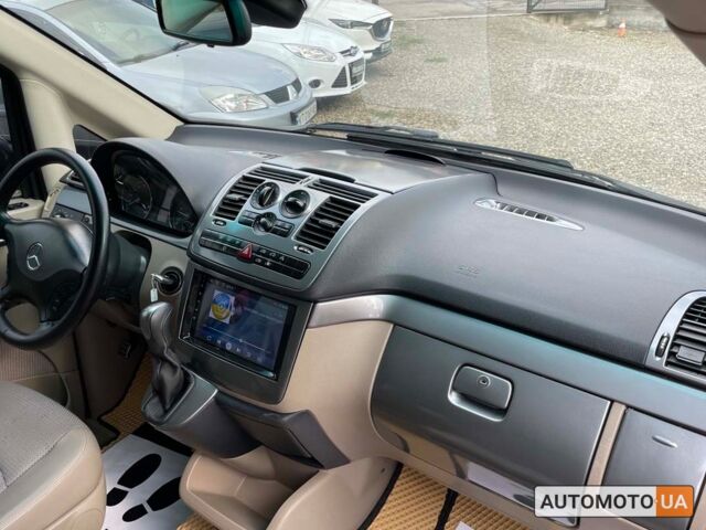 Черный Мерседес Виано, объемом двигателя 2.1 л и пробегом 308 тыс. км за 13499 $, фото 24 на Automoto.ua