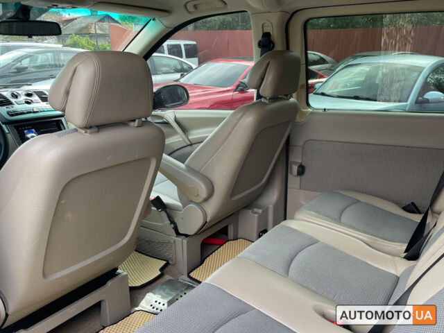 Черный Мерседес Виано, объемом двигателя 2.1 л и пробегом 308 тыс. км за 13499 $, фото 14 на Automoto.ua