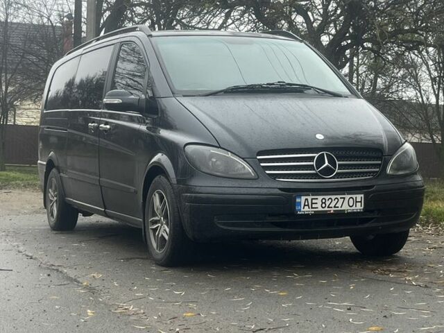 Черный Мерседес Виано, объемом двигателя 3.2 л и пробегом 293 тыс. км за 8000 $, фото 5 на Automoto.ua