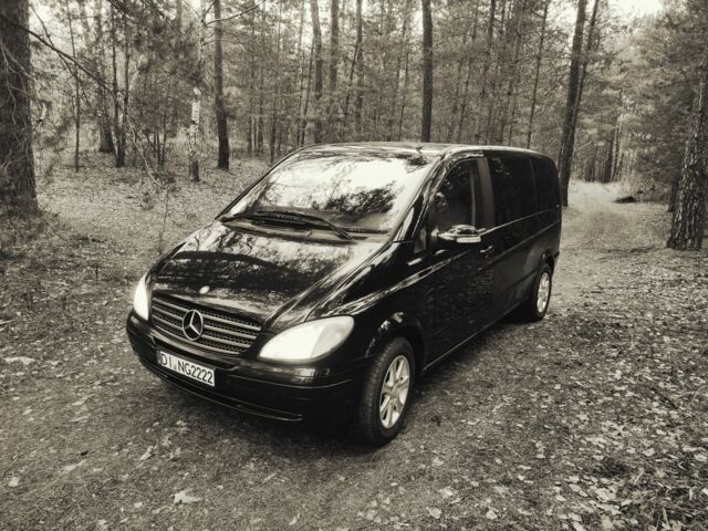 Черный Мерседес Виано, объемом двигателя 2.2 л и пробегом 236 тыс. км за 5900 $, фото 1 на Automoto.ua