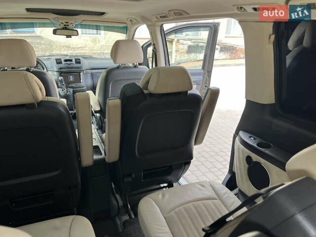 Черный Мерседес Виано, объемом двигателя 3.72 л и пробегом 332 тыс. км за 16500 $, фото 25 на Automoto.ua