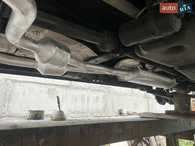 Черный Мерседес Виано, объемом двигателя 3.72 л и пробегом 332 тыс. км за 16500 $, фото 43 на Automoto.ua