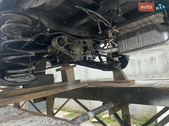 Черный Мерседес Виано, объемом двигателя 3.72 л и пробегом 332 тыс. км за 16500 $, фото 42 на Automoto.ua