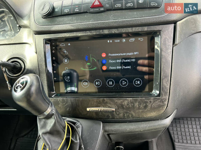 Черный Мерседес Виано, объемом двигателя 3.72 л и пробегом 332 тыс. км за 16500 $, фото 22 на Automoto.ua