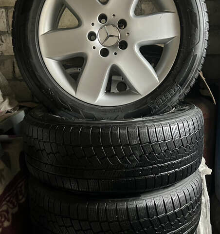 Черный Мерседес Виано, объемом двигателя 3.72 л и пробегом 332 тыс. км за 16500 $, фото 57 на Automoto.ua