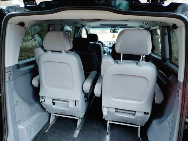 Черный Мерседес Виано, объемом двигателя 2.2 л и пробегом 236 тыс. км за 5900 $, фото 12 на Automoto.ua