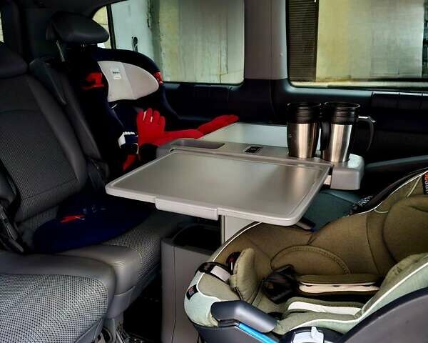 Чорний Мерседес Віано, об'ємом двигуна 3 л та пробігом 390 тис. км за 15999 $, фото 22 на Automoto.ua