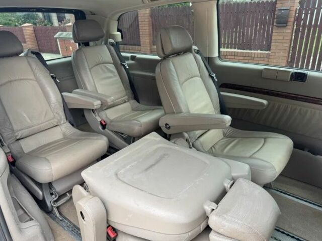 Черный Мерседес Виано, объемом двигателя 1 л и пробегом 1 тыс. км за 3426 $, фото 6 на Automoto.ua