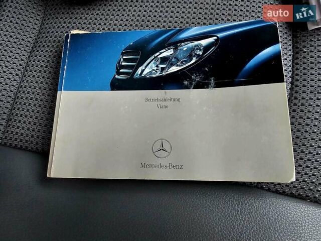 Чорний Мерседес Віано, об'ємом двигуна 3 л та пробігом 390 тис. км за 15999 $, фото 27 на Automoto.ua