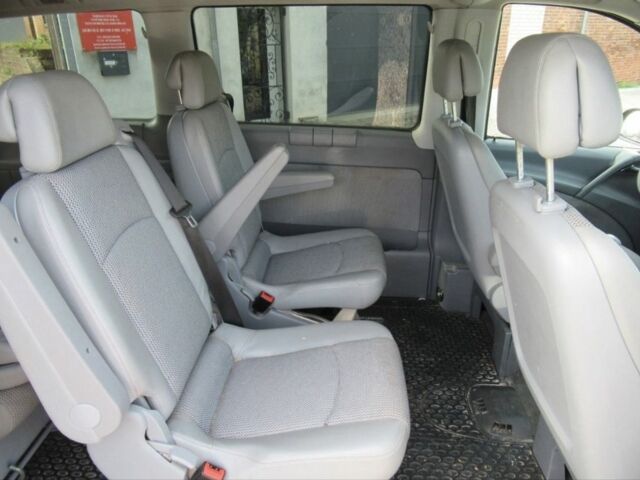 Чорний Мерседес Віано, об'ємом двигуна 2.2 л та пробігом 291 тис. км за 13500 $, фото 8 на Automoto.ua