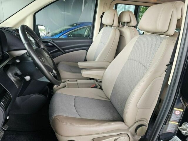 Черный Мерседес Виано, объемом двигателя 3 л и пробегом 277 тыс. км за 8400 $, фото 19 на Automoto.ua