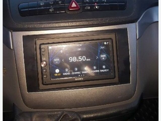 Черный Мерседес Виано, объемом двигателя 2.2 л и пробегом 230 тыс. км за 15300 $, фото 6 на Automoto.ua