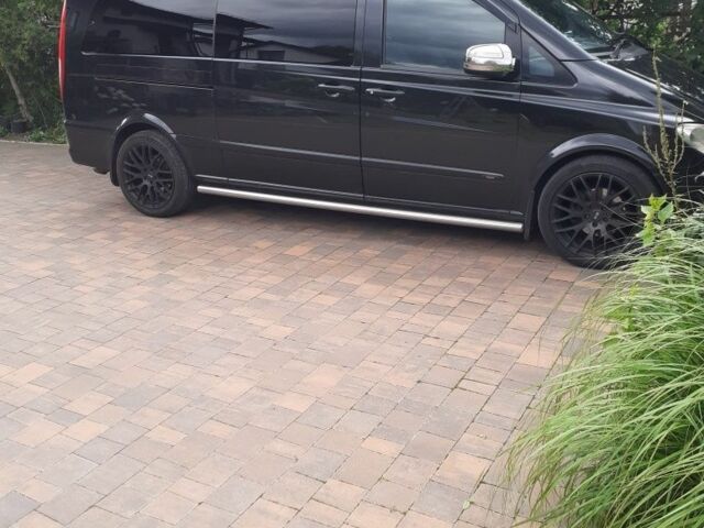 Черный Мерседес Виано, объемом двигателя 2.2 л и пробегом 230 тыс. км за 15300 $, фото 5 на Automoto.ua