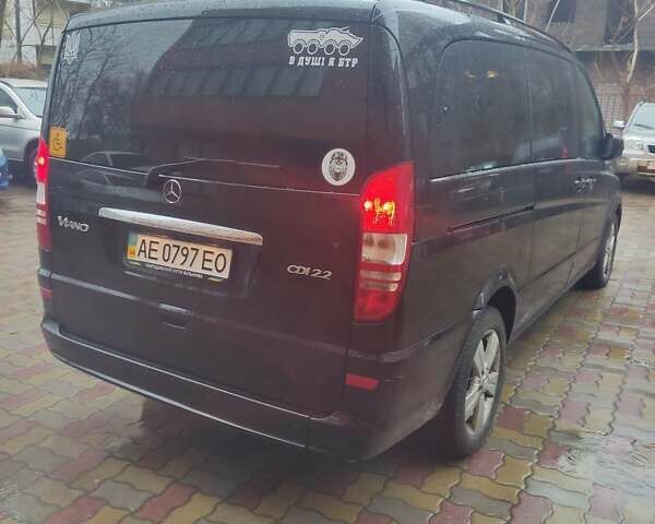 Черный Мерседес Виано, объемом двигателя 2.2 л и пробегом 138 тыс. км за 23500 $, фото 2 на Automoto.ua