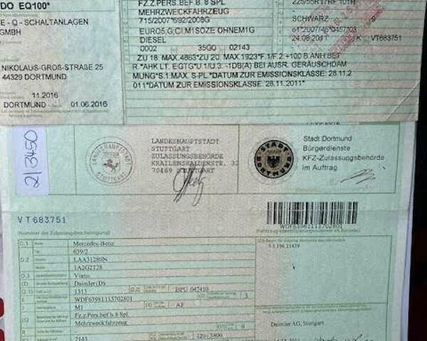 Чорний Мерседес Віано, об'ємом двигуна 2.14 л та пробігом 225 тис. км за 16990 $, фото 16 на Automoto.ua
