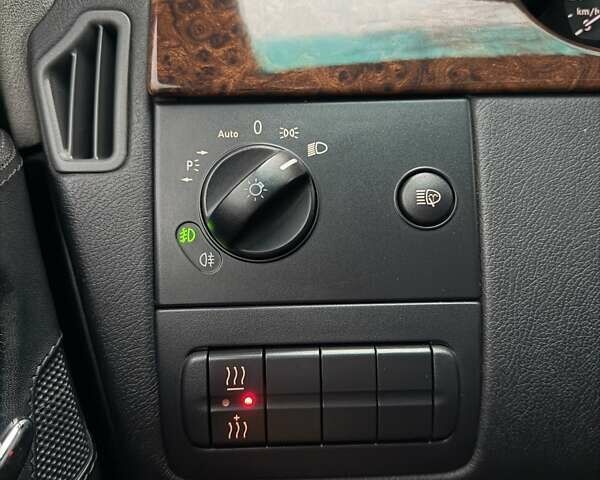 Черный Мерседес Виано, объемом двигателя 2.14 л и пробегом 286 тыс. км за 18700 $, фото 11 на Automoto.ua