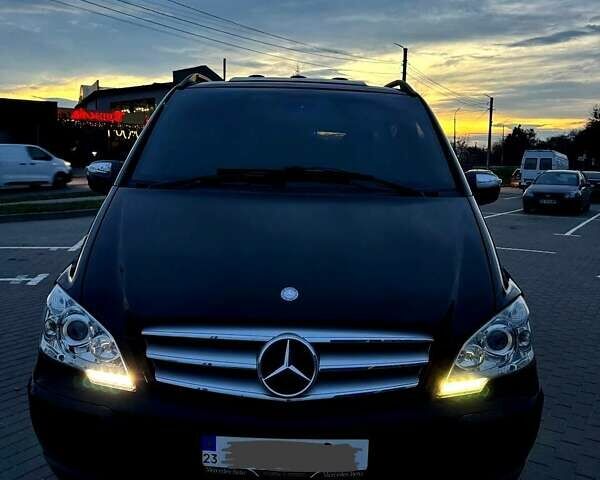 Черный Мерседес Виано, объемом двигателя 2.2 л и пробегом 300 тыс. км за 19500 $, фото 3 на Automoto.ua