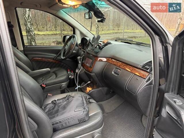 Черный Мерседес Виано, объемом двигателя 2.14 л и пробегом 286 тыс. км за 18700 $, фото 5 на Automoto.ua