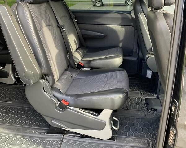 Черный Мерседес Виано, объемом двигателя 2.14 л и пробегом 274 тыс. км за 19800 $, фото 20 на Automoto.ua