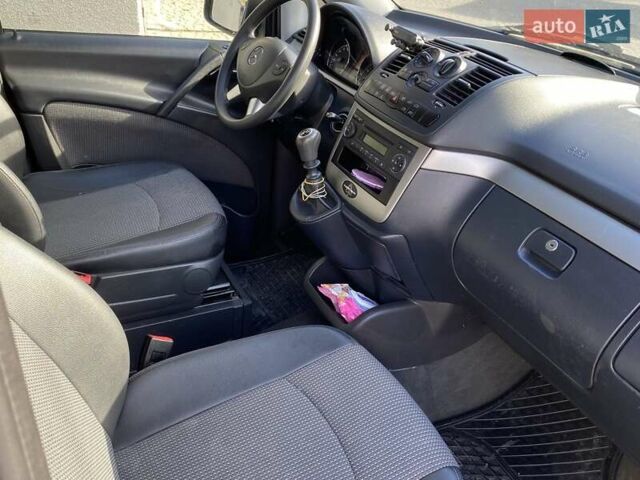 Черный Мерседес Виано, объемом двигателя 2.14 л и пробегом 274 тыс. км за 19800 $, фото 32 на Automoto.ua