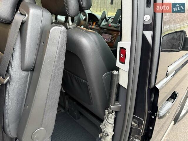 Черный Мерседес Виано, объемом двигателя 2.14 л и пробегом 286 тыс. км за 18700 $, фото 17 на Automoto.ua