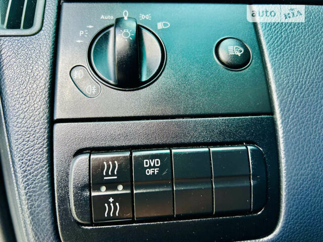 Черный Мерседес Виано, объемом двигателя 2.99 л и пробегом 152 тыс. км за 33000 $, фото 17 на Automoto.ua